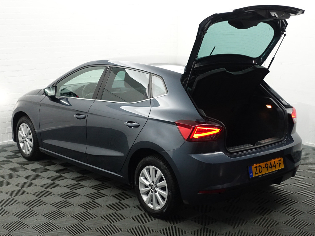 
Seat Ibiza 1.0 TSI Excellence Alcantara Interieur, CarPlay, Sfeerverlichting, Front Assist, Keyless, Stoelverwarming vol									