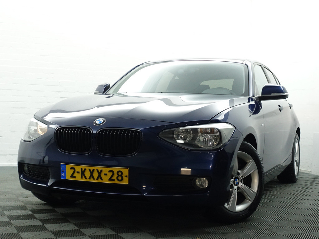 
BMW 1-serie 114i EDE High Executive Blackpack, Navi, Clima, Cruise, Dynamic Select vol									