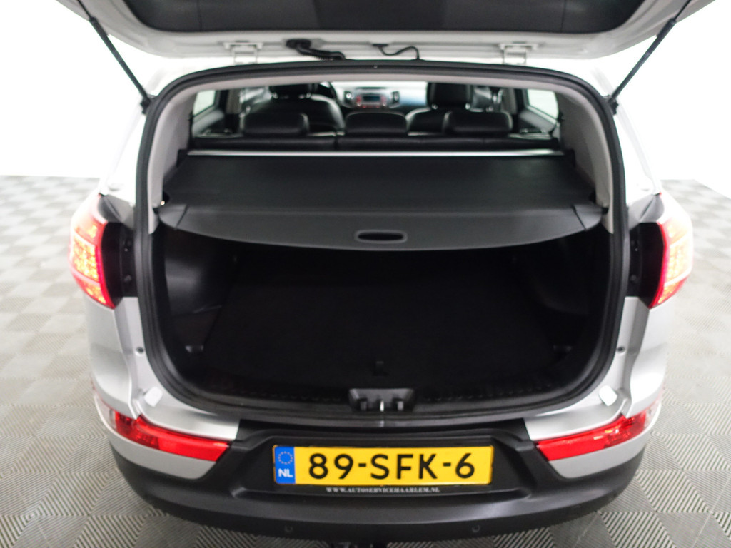 
Kia Sportage 2.0 X-ecutive Plus Pack- Clima, Cruise, Park Assist, Led, Mf Stuur vol									