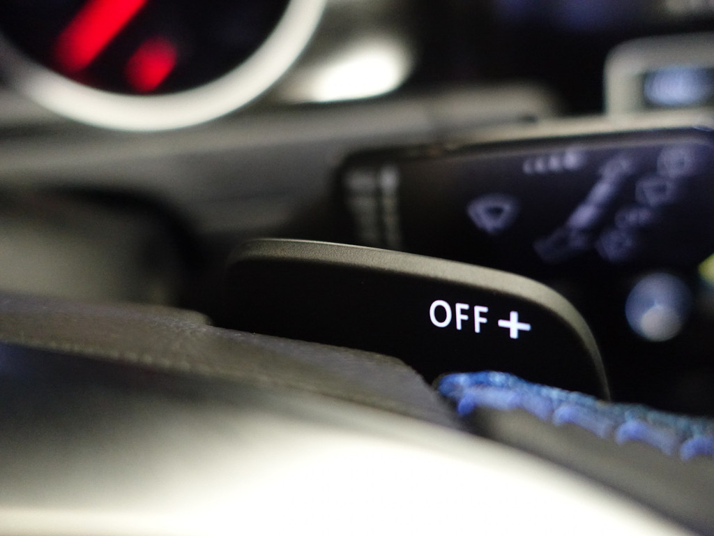 
Volkswagen Golf 1.4 TSI 204pk GTE Highline Aut- Sport Leder Interieur, Xenon Led, Park Assist, vol									