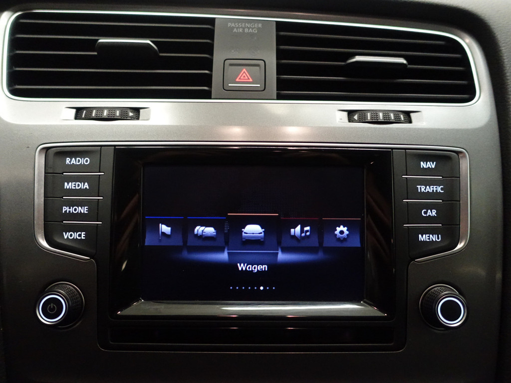 
Volkswagen Golf 1.2 TSI Highline+ Park Assist, Clima, Navi, Cruise, Elek Pakket vol									