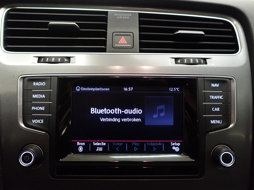 
Volkswagen Golf 1.2 TSI Highline+ Park Assist, Clima, Navi, Cruise, Elek Pakket vol									