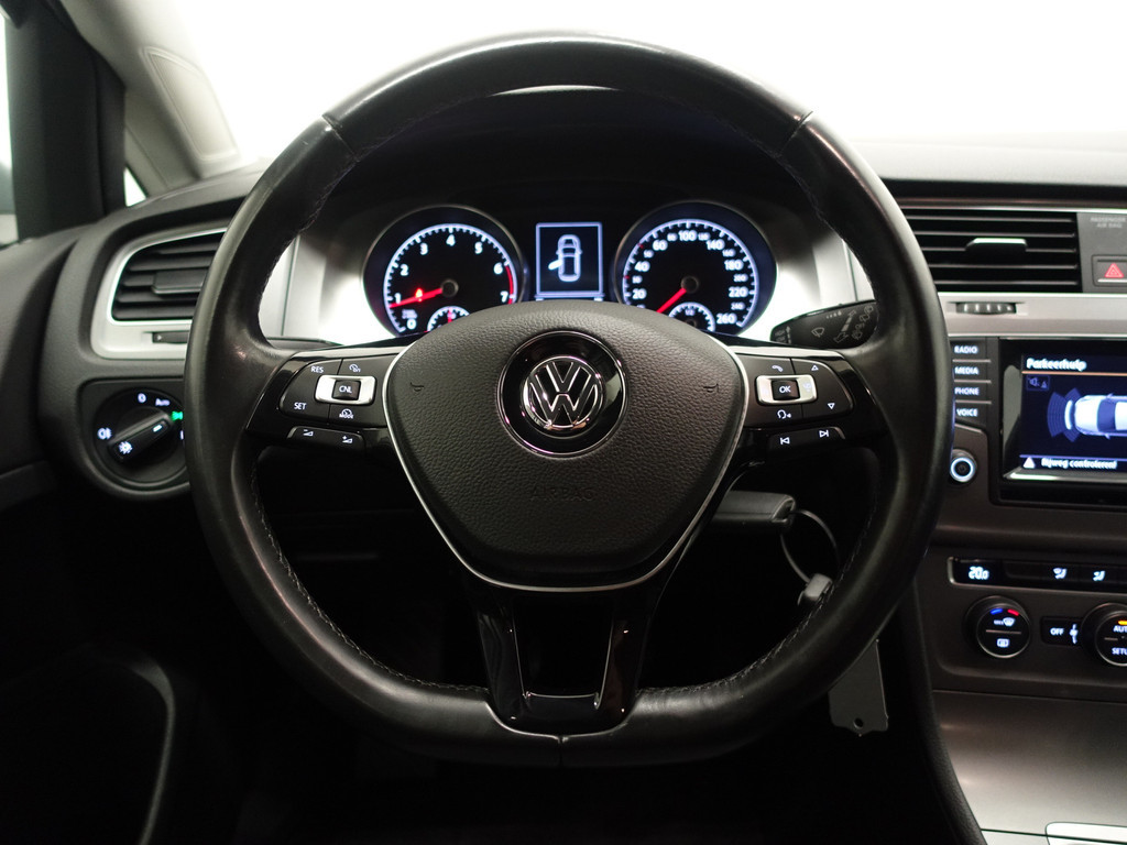 
Volkswagen Golf 1.2 TSI Highline+ Park Assist, Clima, Navi, Cruise, Elek Pakket vol									