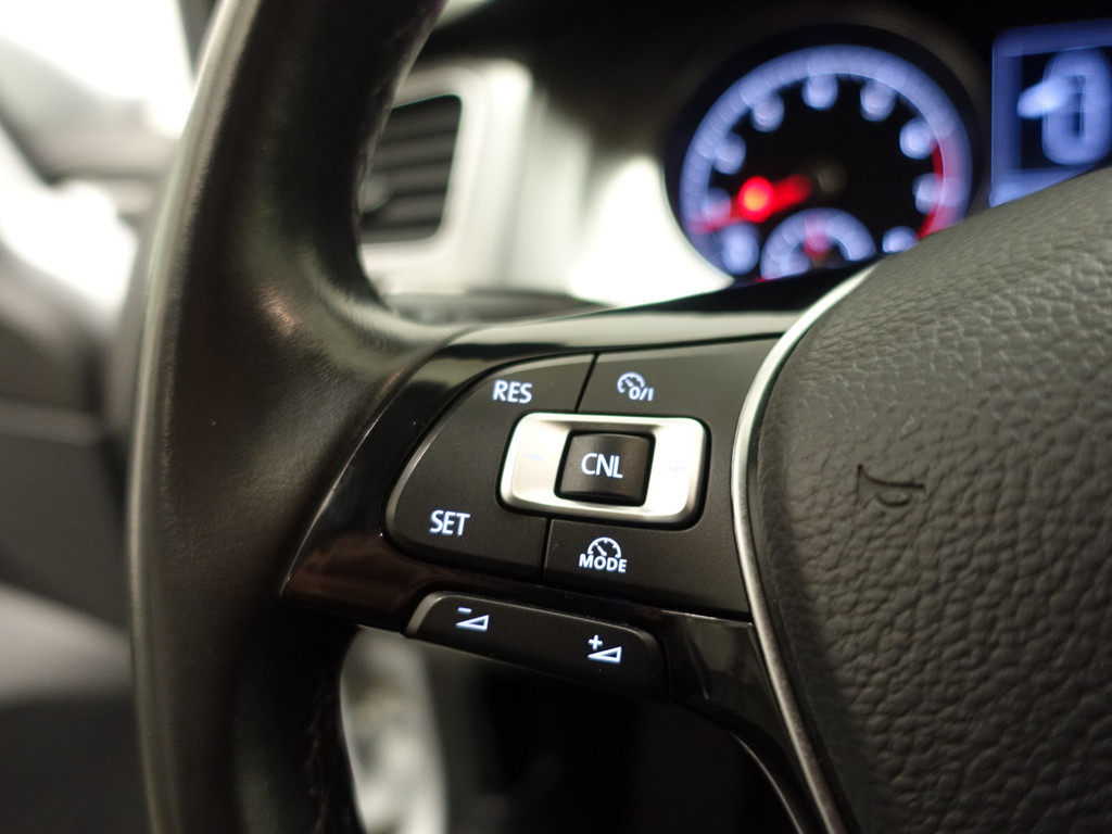 
Volkswagen Golf 1.2 TSI Highline+ Park Assist, Clima, Navi, Cruise, Elek Pakket vol									