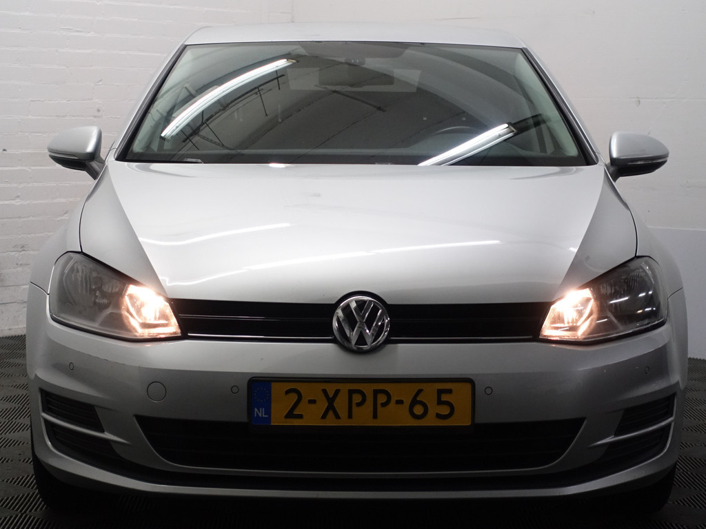 
Volkswagen Golf 1.2 TSI Highline+ Park Assist, Clima, Navi, Cruise, Elek Pakket vol									