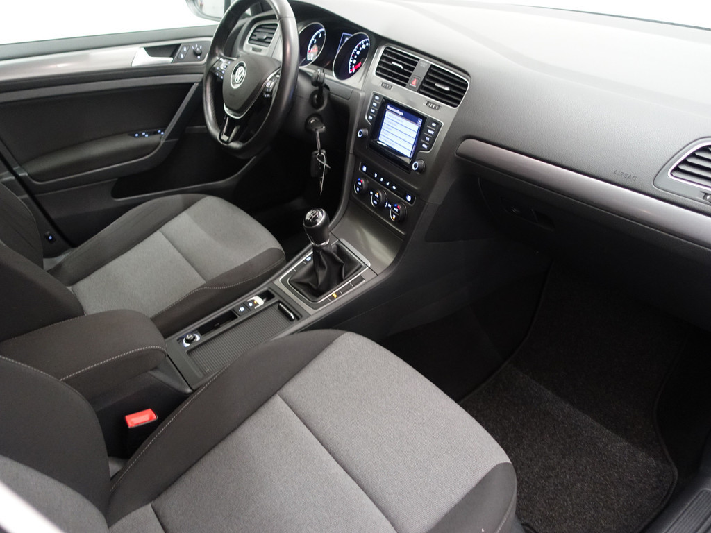 
Volkswagen Golf 1.2 TSI Highline+ Park Assist, Clima, Navi, Cruise, Elek Pakket vol									