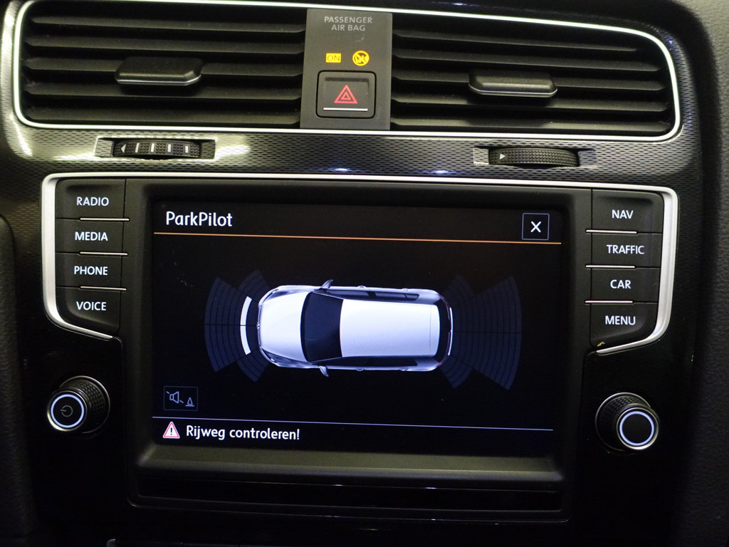 
Volkswagen Golf 1.4 TSI GTE Highline Aut- Panoramadak, Xenon Led, Park Assist, Sport Interieur vol									