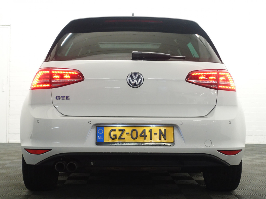 
Volkswagen Golf 1.4 TSI GTE Highline Aut- Panoramadak, Xenon Led, Park Assist, Sport Interieur vol									