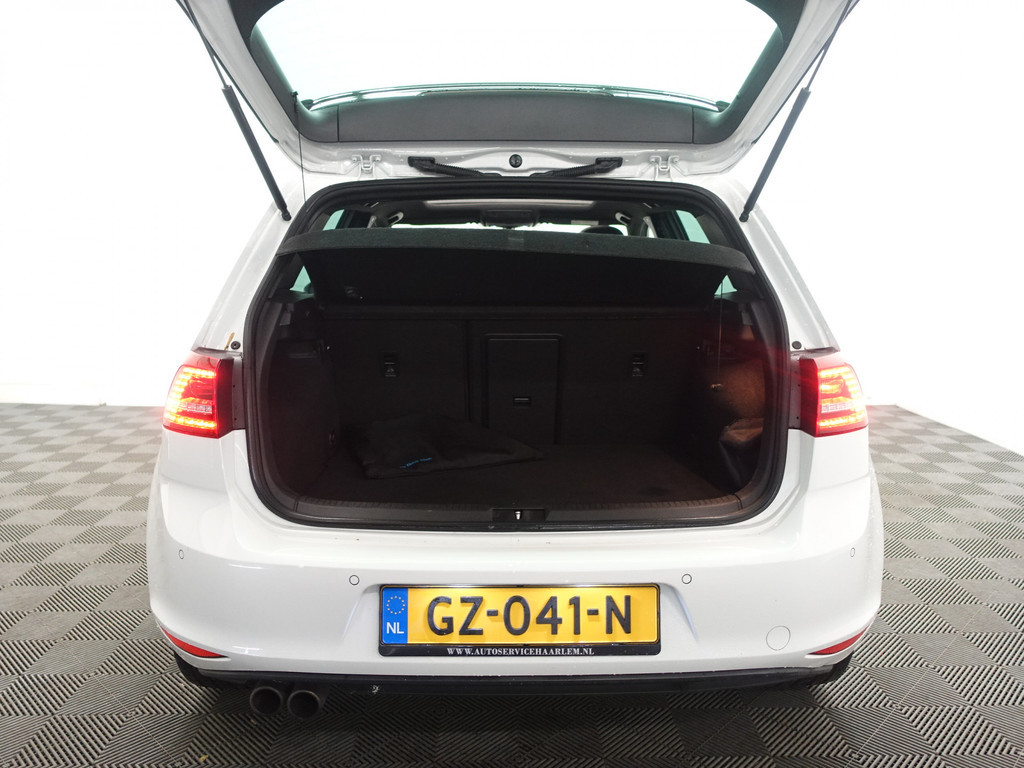 
Volkswagen Golf 1.4 TSI GTE Highline Aut- Panoramadak, Xenon Led, Park Assist, Sport Interieur vol									