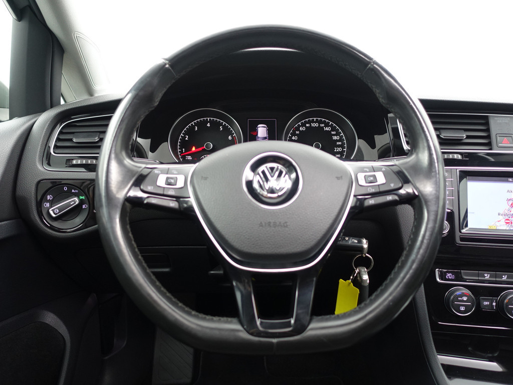 
								Volkswagen Golf 1.4 TSI ACT Highline+ Panoramadak, Park Assist, Sport Interieur, Cruise, Clima vol									