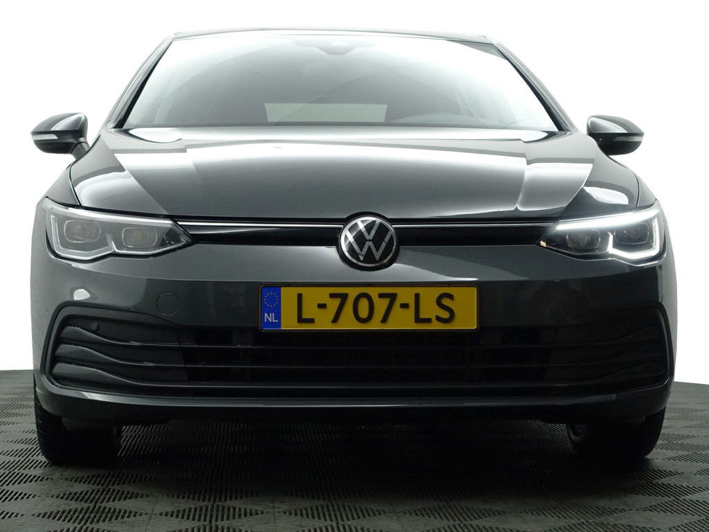
								Volkswagen Golf 1.0 eTSI Highline Advance Aut- Stoelmassage, Memory, Sfeerverlichting, Park Pilot, Park Assist, Ada Cruise, Stuur/Stoelverwarming vol									