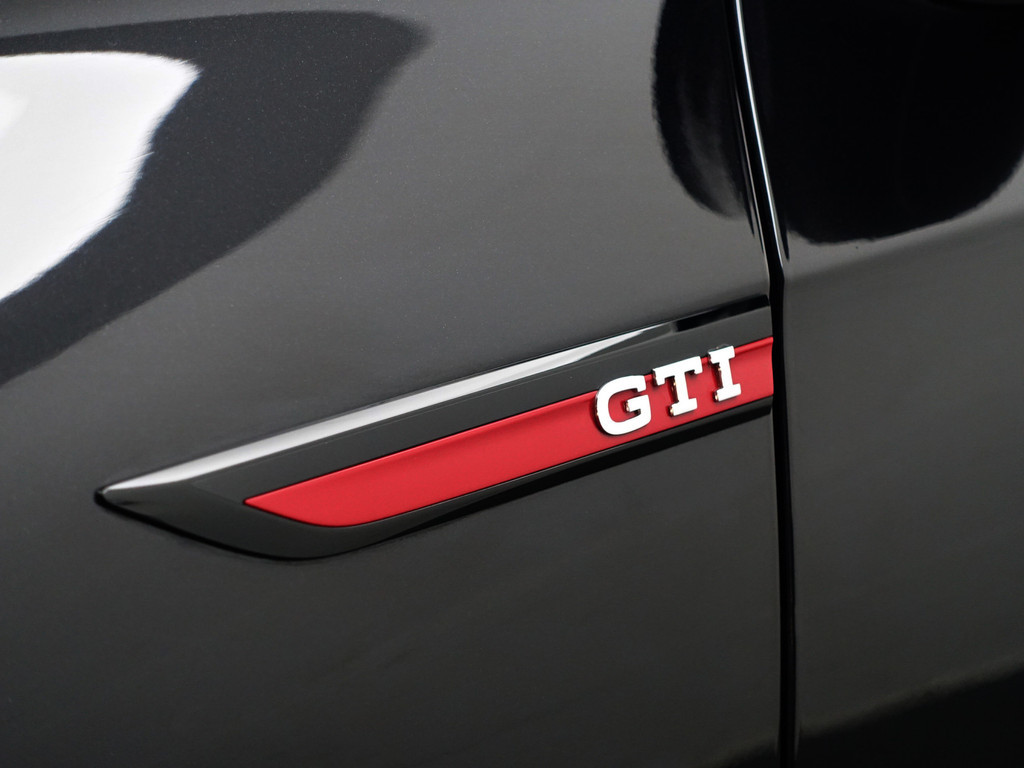 
								Volkswagen Golf 2.0 TSI GTI Performance Aut- Panodak, Sfeerverlichting, Carplay, Stuur/Stoelverwarming, Dynamic Select, Ada Cruise vol									