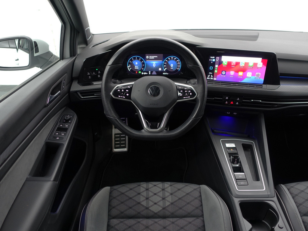 
Volkswagen Golf 1.5 eTSI R Line Aut- Panodak, Harman Kardon, Sfeerverlichting, CarPlay, Stuur/Stoelverwarming, Camera, Dynamic Select vol									