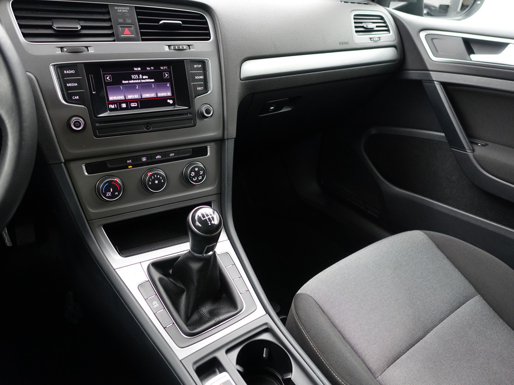 
Volkswagen Golf 1.2 TSI Comfortline- Volledig Dealer Onderhouden, Clima, Elek Pakket, Comfort Interieur vol									