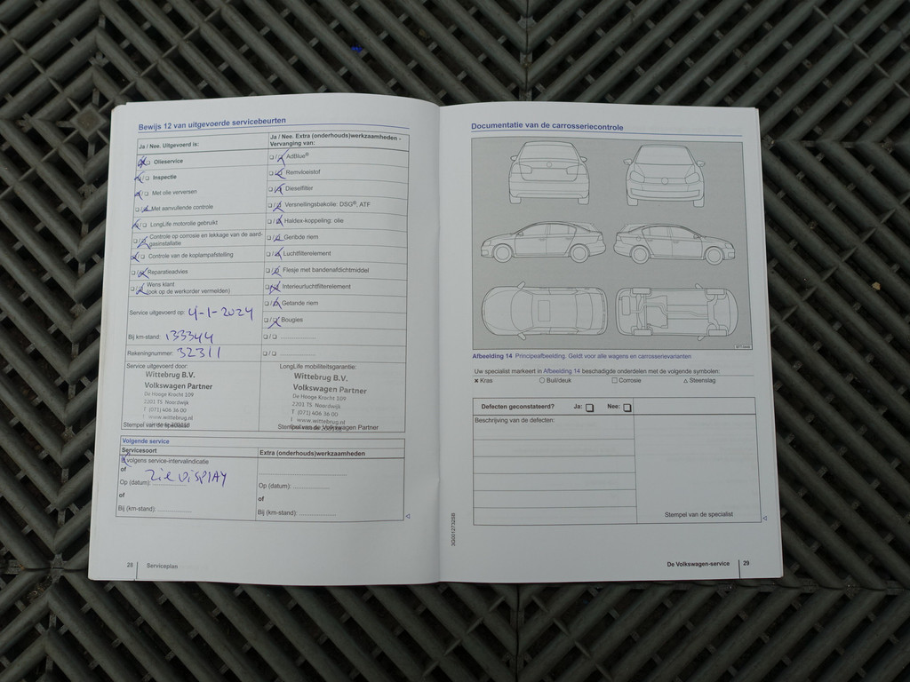 
Volkswagen Golf 1.2 TSI Comfortline- Volledig Dealer Onderhouden, Clima, Elek Pakket, Comfort Interieur vol									