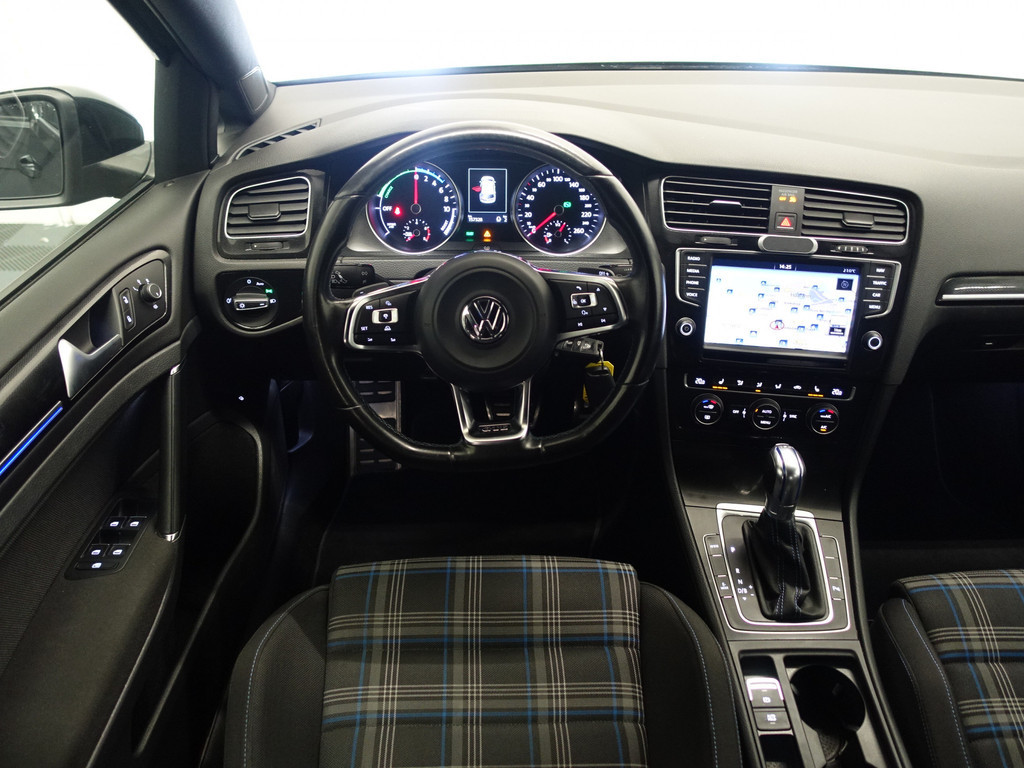 
Volkswagen Golf 1.4 TSI GTE Highline Aut- Ada Cruise, Xenon Led, Park Assist, Navi, Sport Interieur vol									