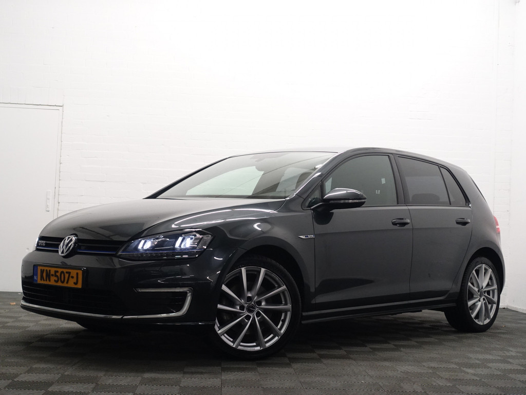
Volkswagen Golf 1.4 TSI GTE Highline Aut- Ada Cruise, Xenon Led, Park Assist, Navi, Sport Interieur vol									