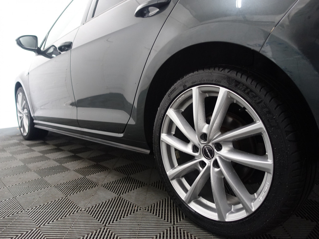 
Volkswagen Golf 1.4 TSI GTE Highline Aut- Ada Cruise, Xenon Led, Park Assist, Navi, Sport Interieur vol									