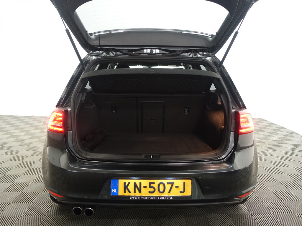 
Volkswagen Golf 1.4 TSI GTE Highline Aut- Ada Cruise, Xenon Led, Park Assist, Navi, Sport Interieur vol									