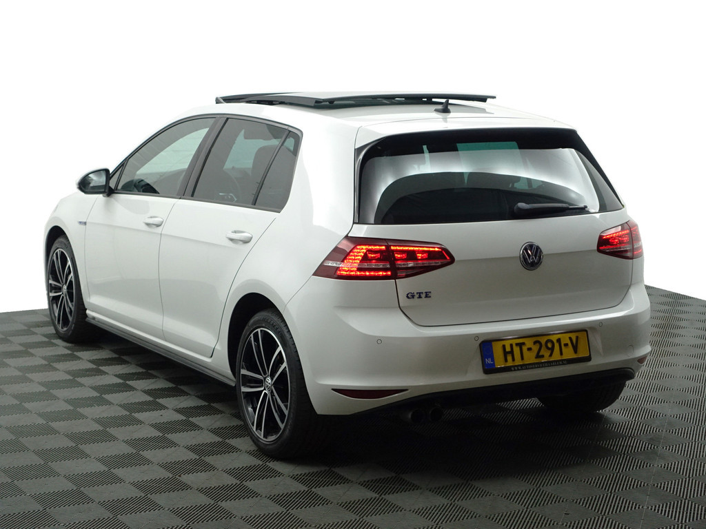 
								Volkswagen Golf 1.4 TSI GTE Performance Aut- Panodak, Carplay, Camera, Park Assist, Park Pilot, Ada Cruise, Leder Sport Interieur vol									