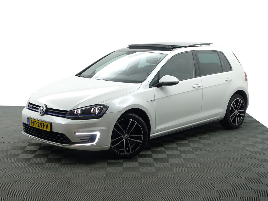 
								Volkswagen Golf 1.4 TSI GTE Performance Aut- Panodak, Carplay, Camera, Park Assist, Park Pilot, Ada Cruise, Leder Sport Interieur vol									