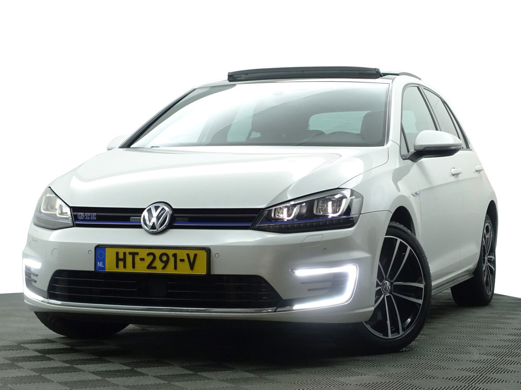 
								Volkswagen Golf 1.4 TSI GTE Performance Aut- Panodak, Carplay, Camera, Park Assist, Park Pilot, Ada Cruise, Leder Sport Interieur vol									