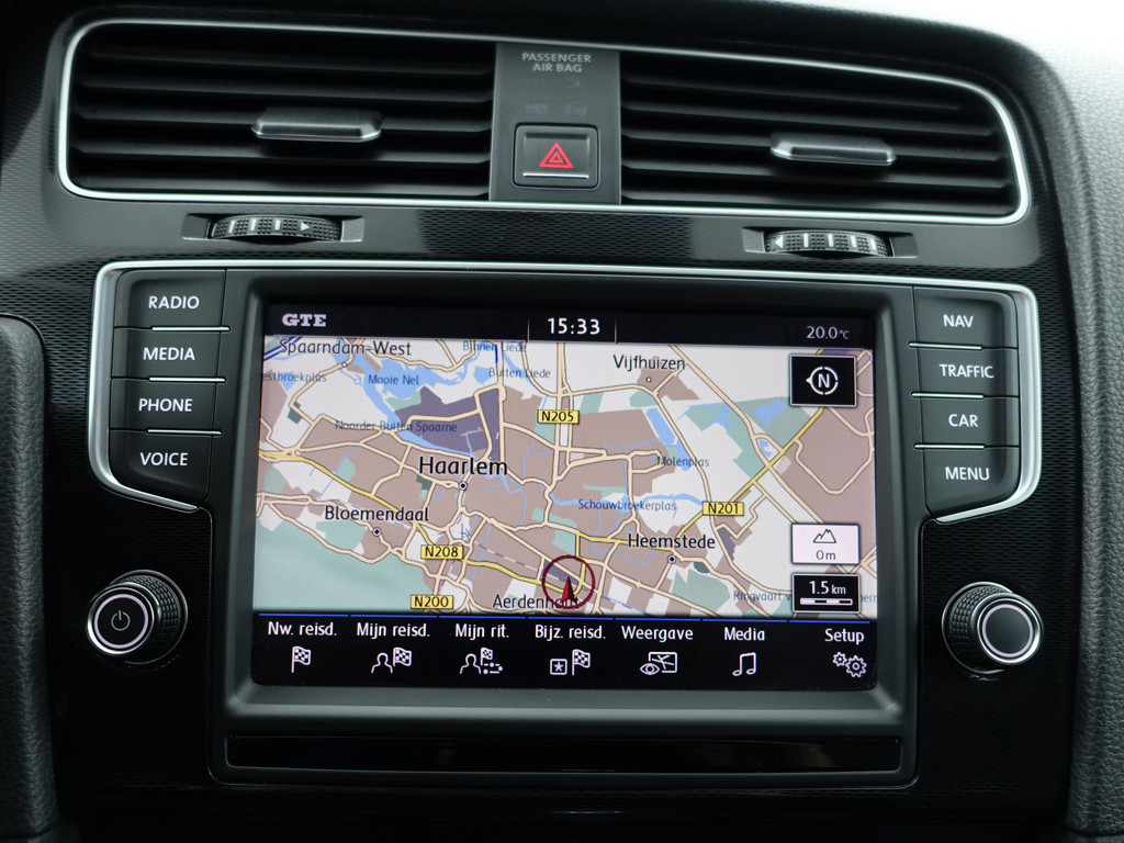 
Volkswagen Golf 1.4 TSI GTE Performance Aut- Panoramadak, CarPlay, Sport Leder, Keyless, Ada Cruise, Camera, Xenon Led, Park Assist vol									