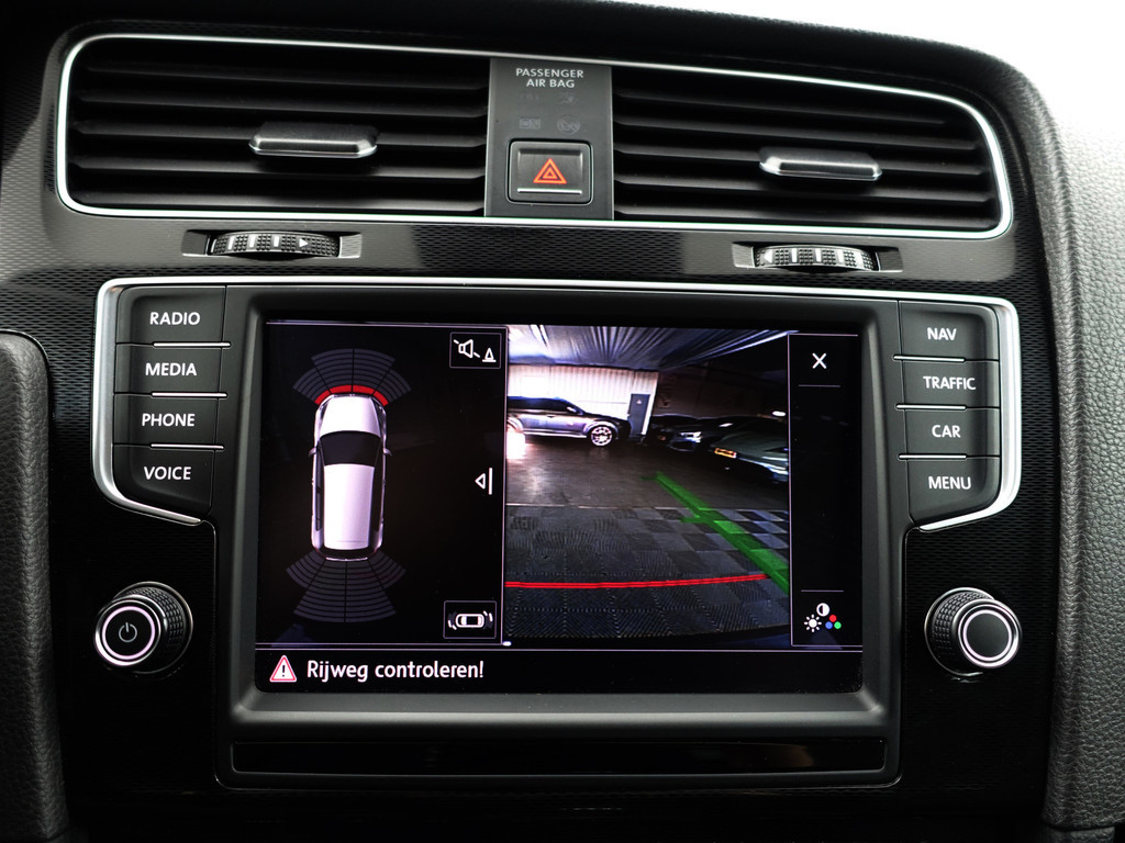 
Volkswagen Golf 1.4 TSI GTE Performance Aut- Panoramadak, CarPlay, Sport Leder, Keyless, Ada Cruise, Camera, Xenon Led, Park Assist vol									