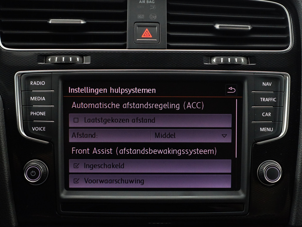 
								Volkswagen Golf 1.4 TSI GTE Highline Aut- Park Assist, Ada Cruise, Xenon Led, Stoelverwarming, Clima vol									