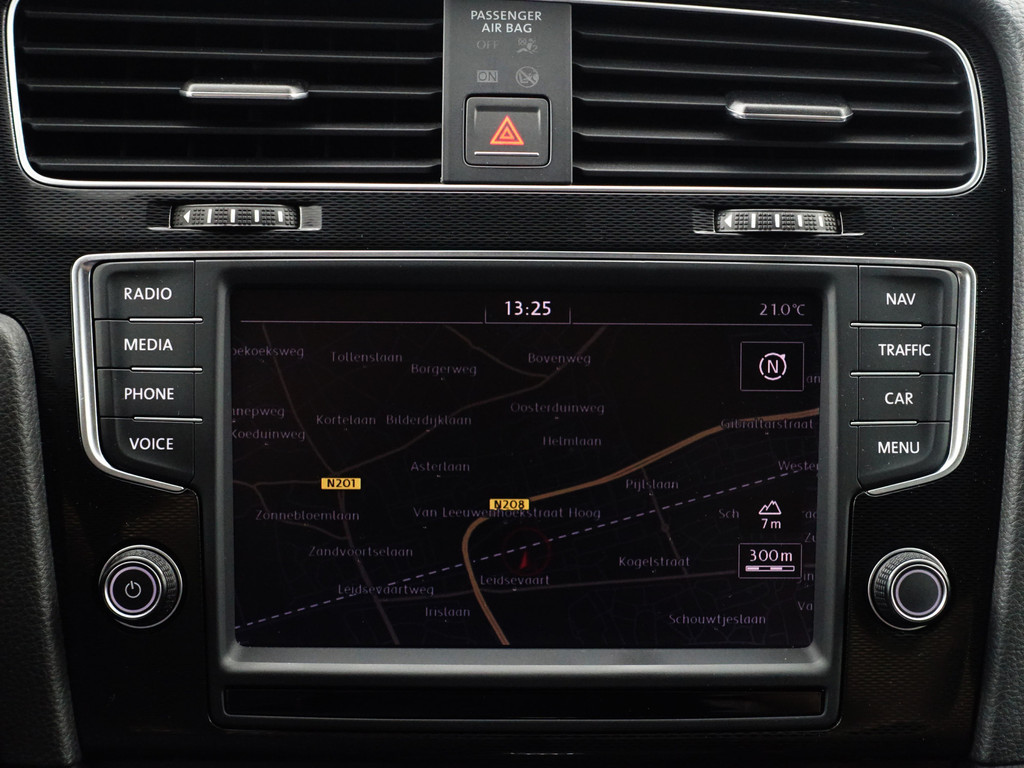 
								Volkswagen Golf 1.4 TSI GTE Highline Aut- Park Assist, Ada Cruise, Xenon Led, Stoelverwarming, Clima vol									