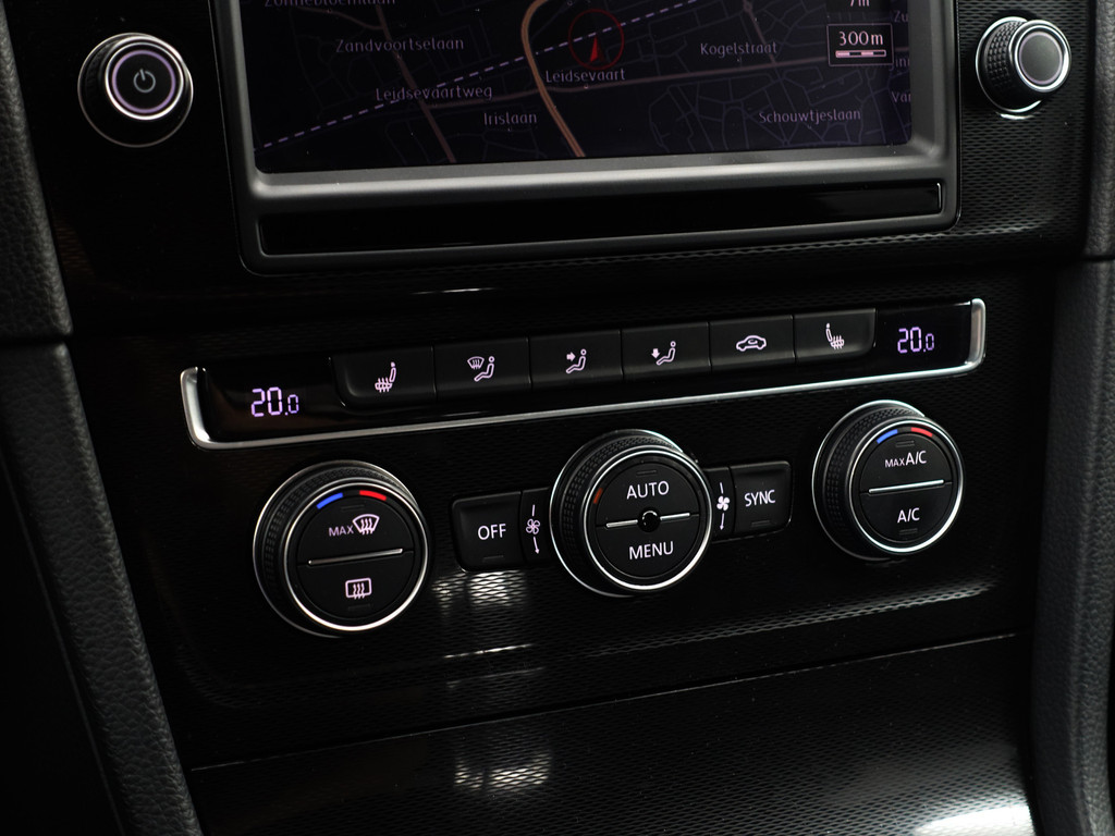 
								Volkswagen Golf 1.4 TSI GTE Highline Aut- Park Assist, Ada Cruise, Xenon Led, Stoelverwarming, Clima vol									