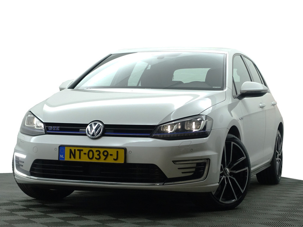 
								Volkswagen Golf 1.4 TSI GTE Highline Aut- Park Assist, Ada Cruise, Xenon Led, Stoelverwarming, Clima vol									