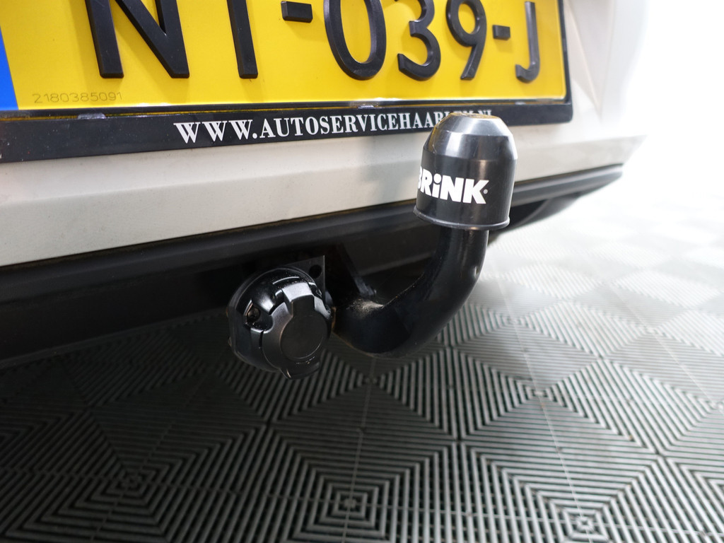 
								Volkswagen Golf 1.4 TSI GTE Highline Aut- Park Assist, Ada Cruise, Xenon Led, Stoelverwarming, Clima vol									