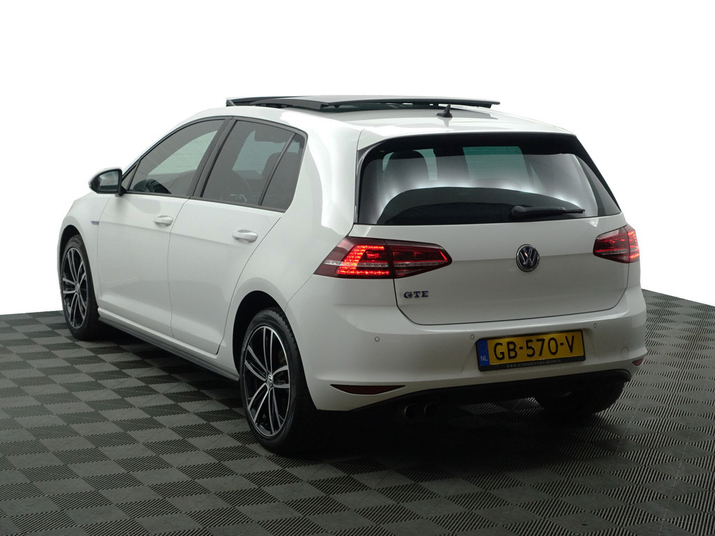 
								Volkswagen Golf 1.4 TSI GTE Highline Aut- Panodak, Xenon Led, Park Assist, Camera, Navi, Clima vol									