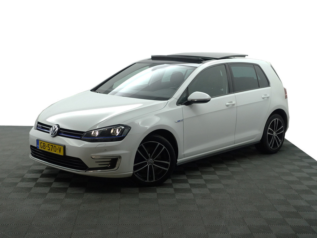 
								Volkswagen Golf 1.4 TSI GTE Highline Aut- Panodak, Xenon Led, Park Assist, Camera, Navi, Clima vol									