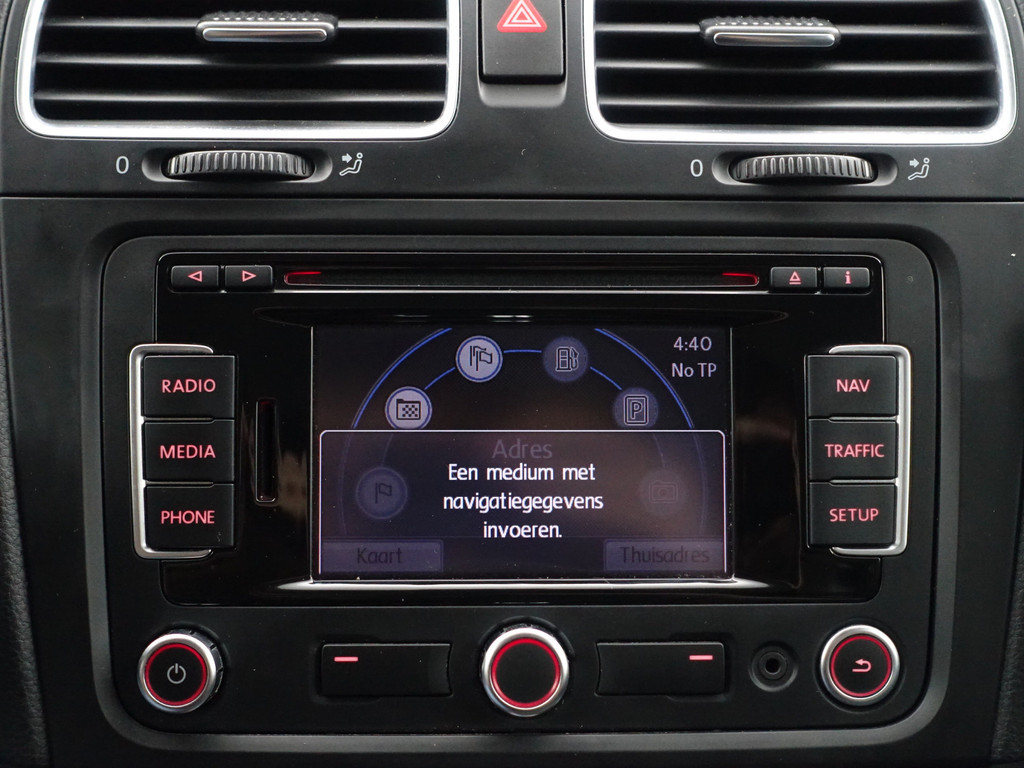 
Volkswagen Golf 1.4 TSI Highline Aut- Sport Interieur, Navi, Clima, Cruise, Bluetooth Audio vol									