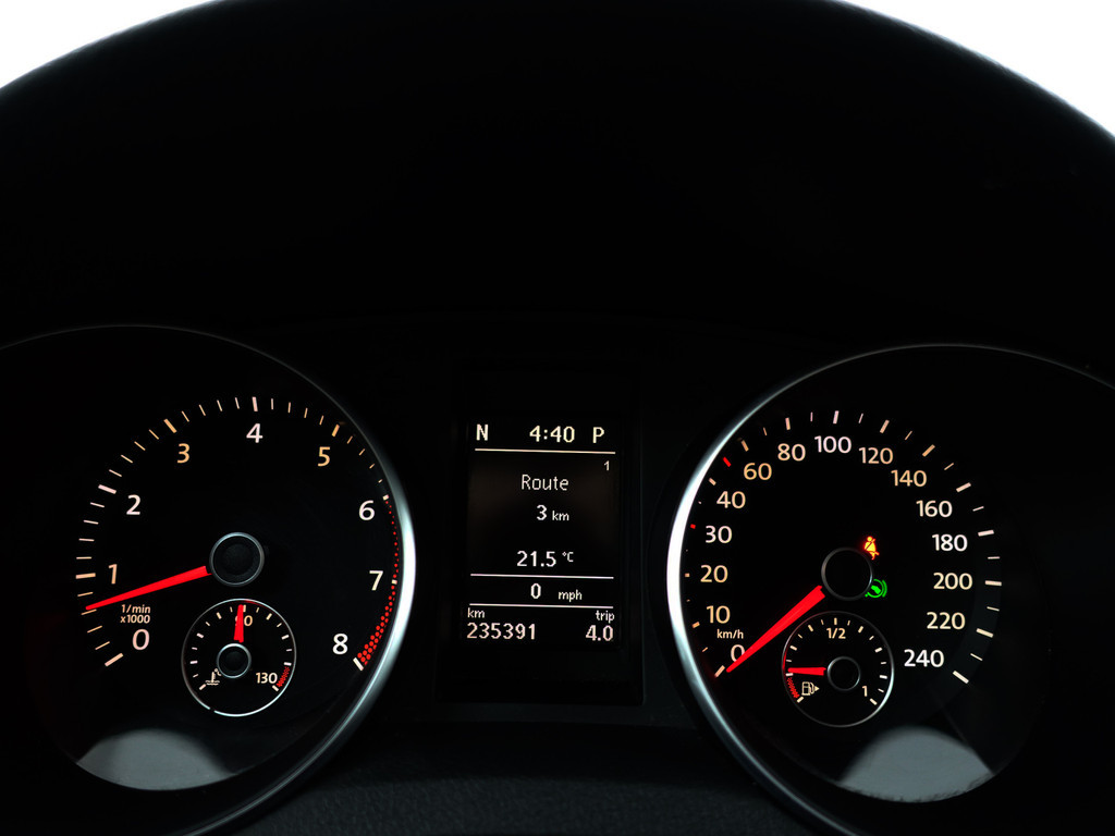 
Volkswagen Golf 1.4 TSI Highline Aut- Sport Interieur, Navi, Clima, Cruise, Bluetooth Audio vol									