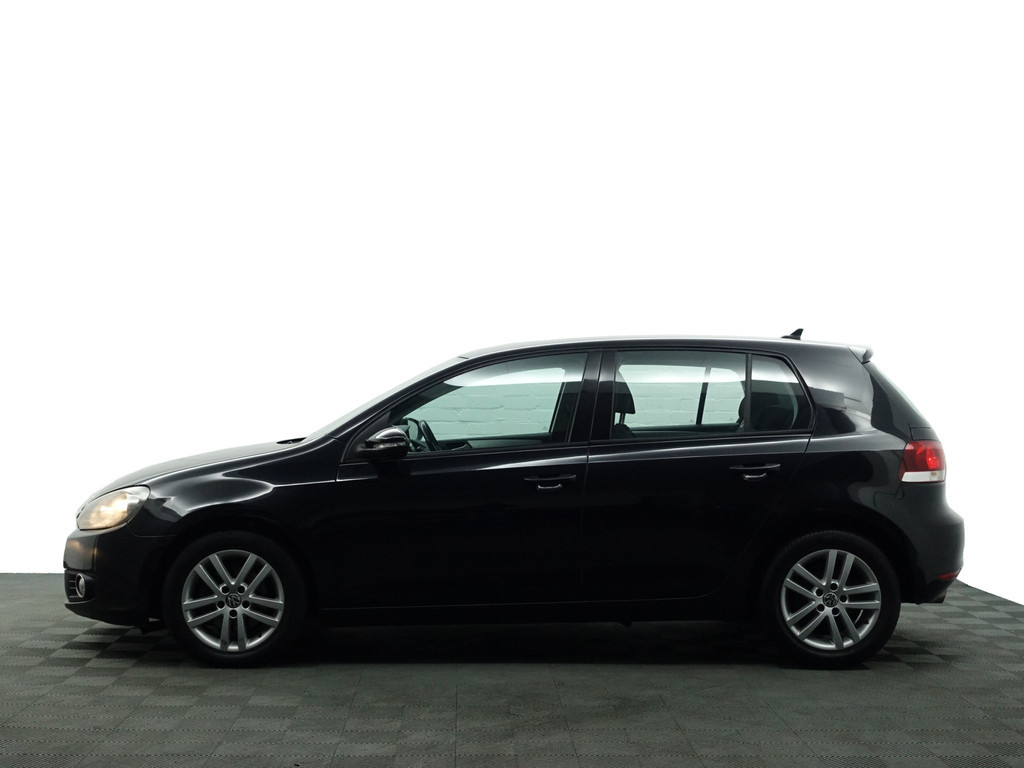 
Volkswagen Golf 1.4 TSI Highline Aut- Sport Interieur, Navi, Clima, Cruise, Bluetooth Audio vol									