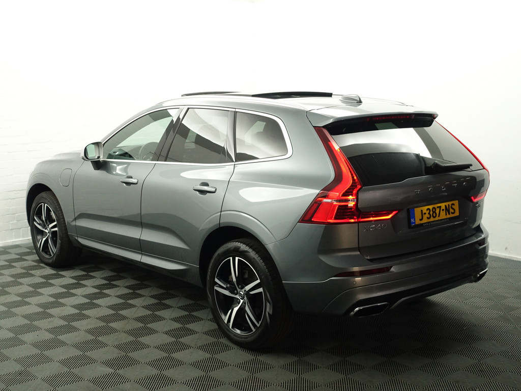 
Volvo XC60 2.0 T8 Twin Engine AWD R-Design Aut- Stoelkoeling, Stuur/Stoelverwarming, Panodak, Memory, Blis, Camera vol									