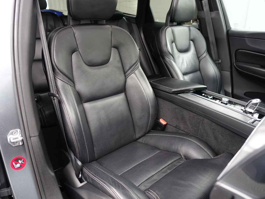 
Volvo XC60 2.0 T8 Twin Engine AWD R-Design Aut- Stoelkoeling, Stuur/Stoelverwarming, Panodak, Memory, Blis, Camera vol									