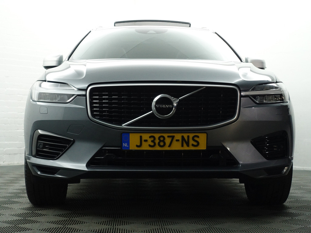 
Volvo XC60 2.0 T8 Twin Engine AWD R-Design Aut- Stoelkoeling, Stuur/Stoelverwarming, Panodak, Memory, Blis, Camera vol									