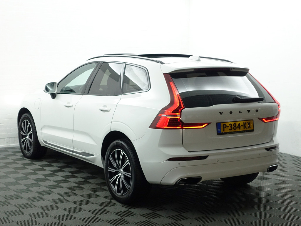 
Volvo XC60 2.0 T8 Twin Engine AWD Inscription Blackpack Aut- Panoramadak, Memory, Xenon led, Blis, Dynamic Select, Elek Trekhaak, Lane Assist vol									