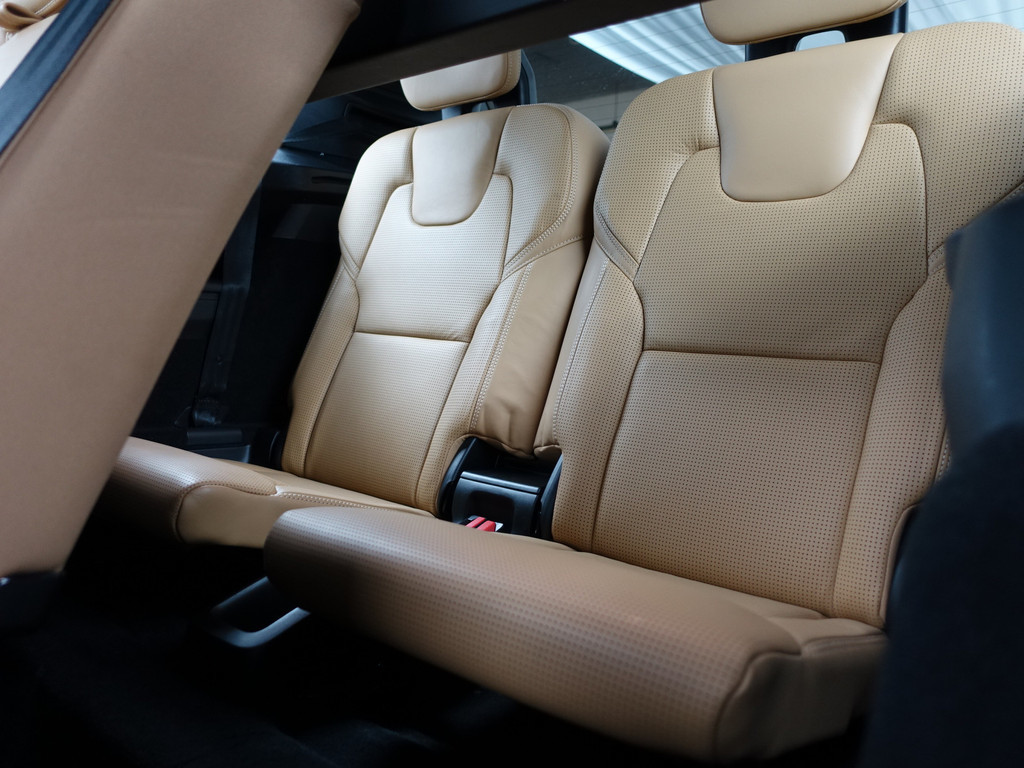 
Volvo XC90 2.0 T8 Twin Engine AWD Inscription Aut- 7 Pers, Panodak, Stoelventilatie, Stuur/Stoelverwarming, Park Assist, Park Pilot vol									