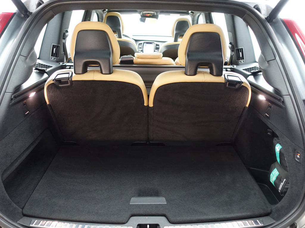 
Volvo XC90 2.0 T8 Twin Engine AWD Inscription Aut- 7 Pers, Panodak, Stoelventilatie, Stuur/Stoelverwarming, Park Assist, Park Pilot vol									