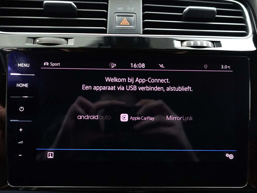 
								Volkswagen Golf 1.5 TSI R Line+ Panoramadak, Ada Cruise, Xenon Led, Keyless, Dynamic Select, Park Assist, Camera, Virtual Cockpit vol									