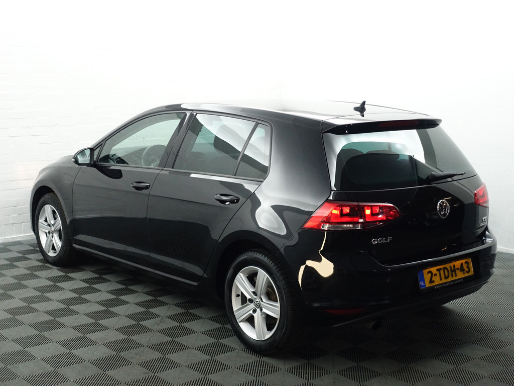 
Volkswagen Golf 1.2 TSI Highline Aut- Navi, Park Assist, Clima, Cruise, Sport Interieur vol									