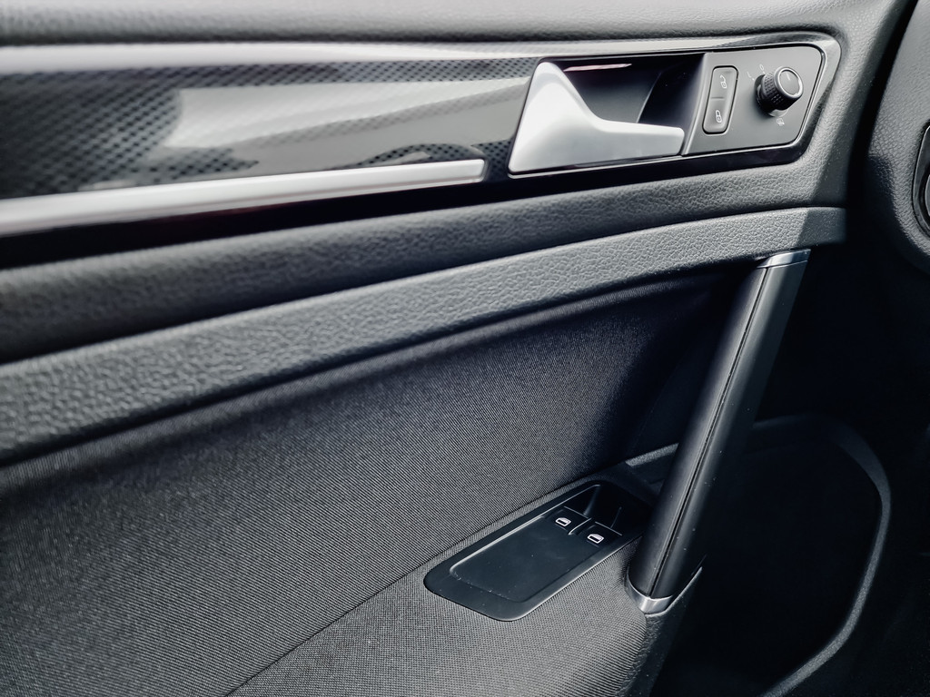 
Volkswagen Golf 1.2 TSI Highline+ Alcantara, Clima, Cruise, Elek pakket vol									