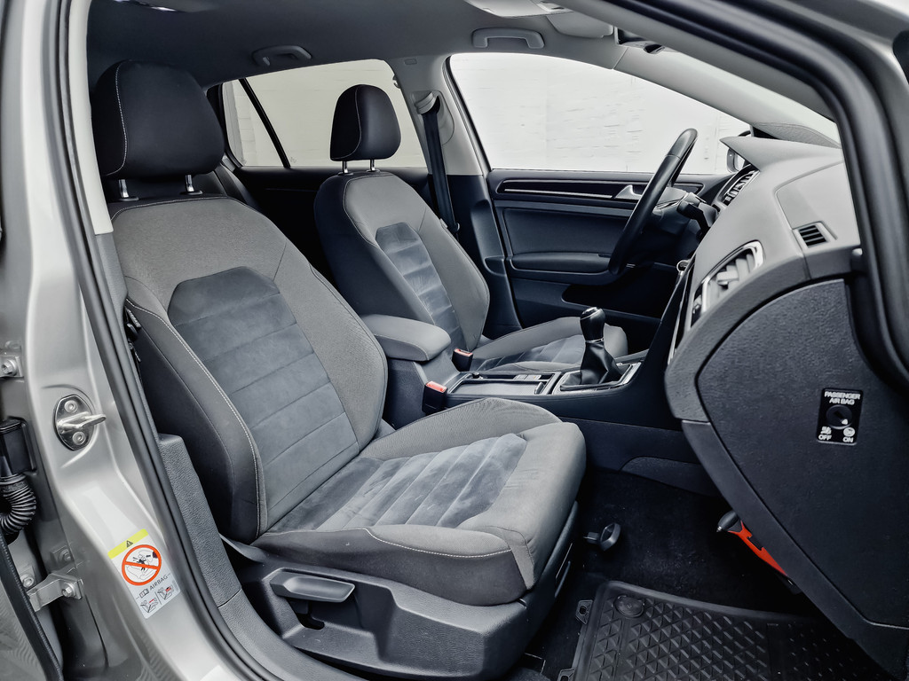 
Volkswagen Golf 1.2 TSI Highline+ Alcantara, Clima, Cruise, Elek pakket vol									