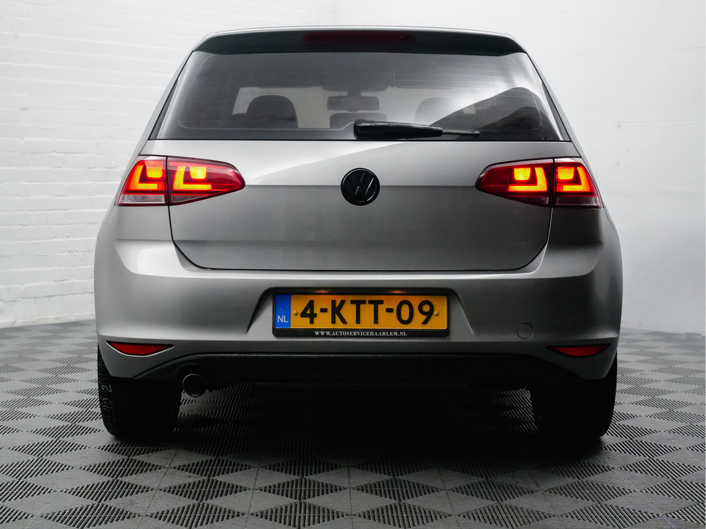 
Volkswagen Golf 1.2 TSI Highline+ Alcantara, Clima, Cruise, Elek pakket vol									