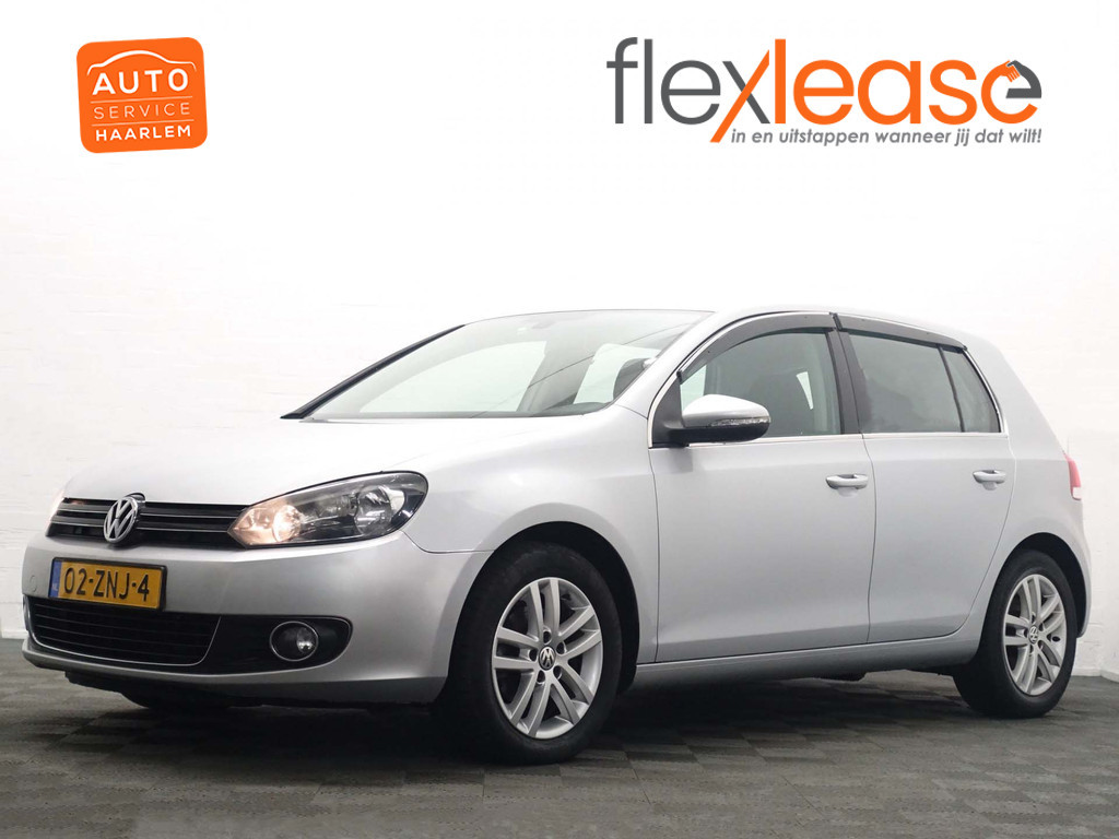 
Volkswagen Golf 1.6 TDI HIGHLINE BLUEMOTION – Full map Navi, Alcantara, ECC, LMV, PDC vol									